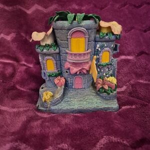 Vintage 1996 Trendmasters Flower Castle House Playset